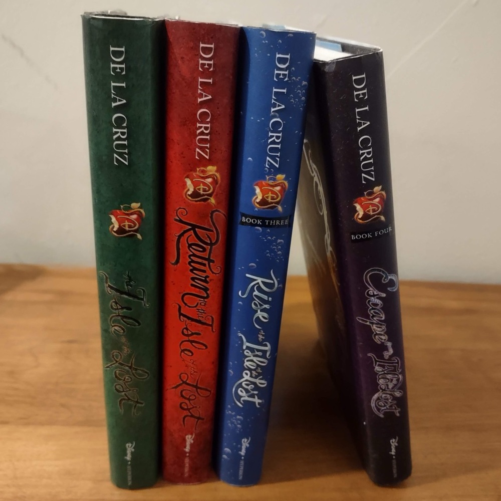 Isle of the Lost book set
